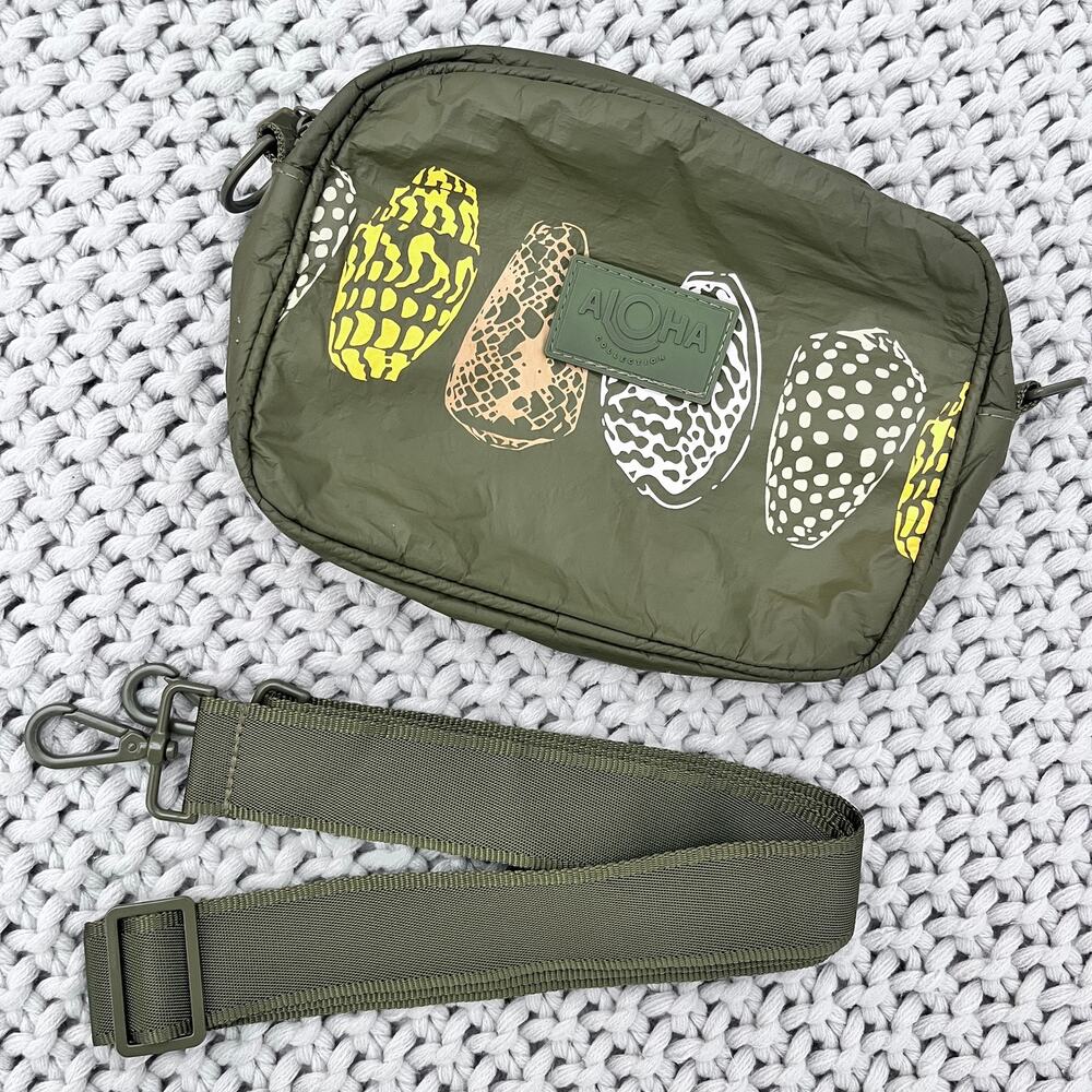 Aloha collectionโข Le Tour Crossbody Bag Shell Lineup HONOLULU Special Edition